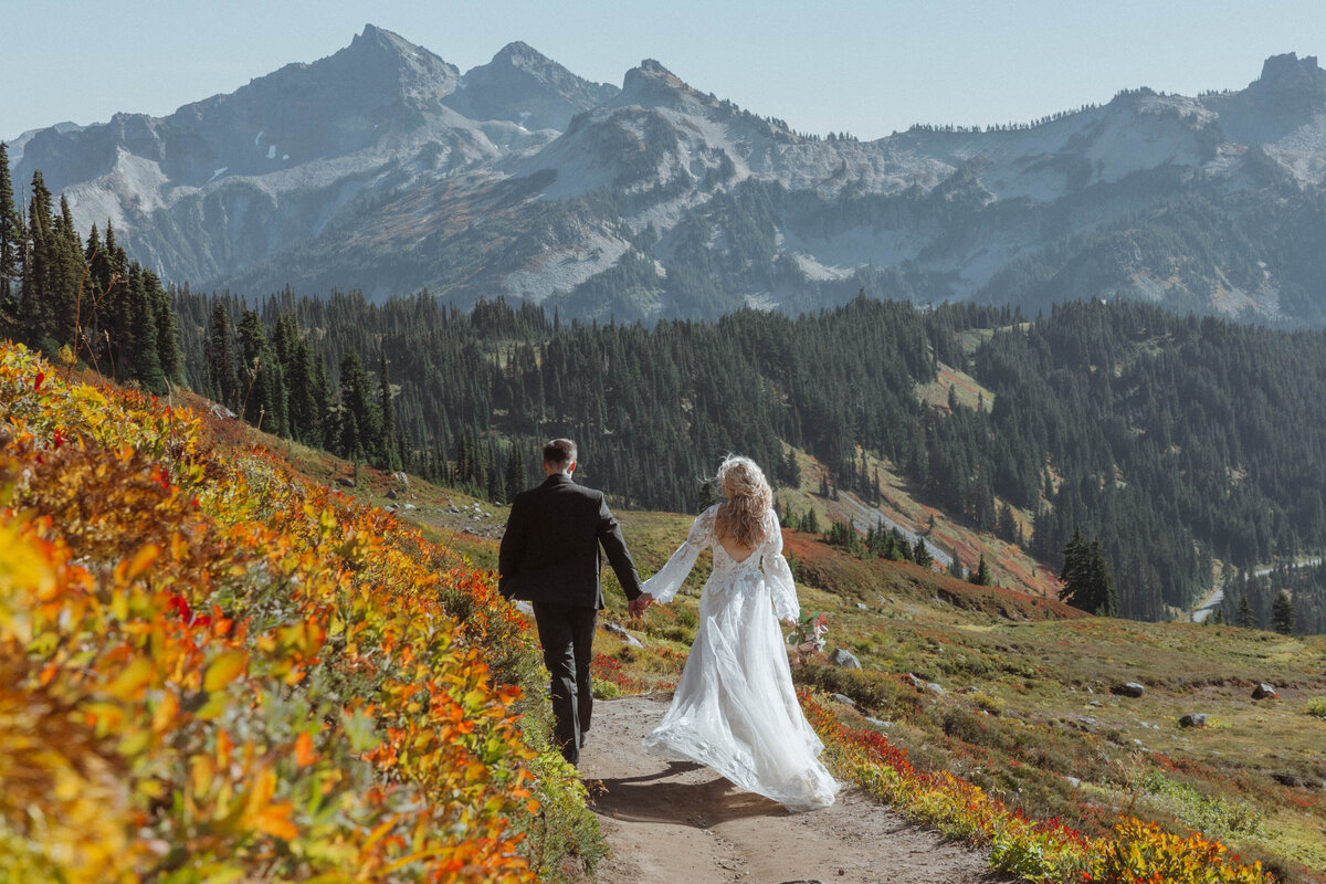 Mount Rainier fall elopement-42