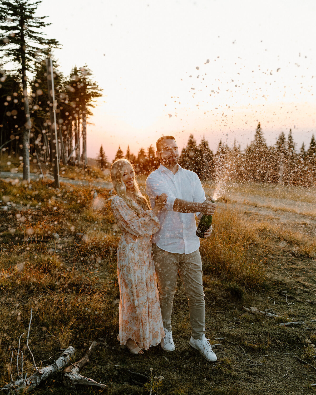 fall_golden_hour_engagement_session_mount_spokane_03