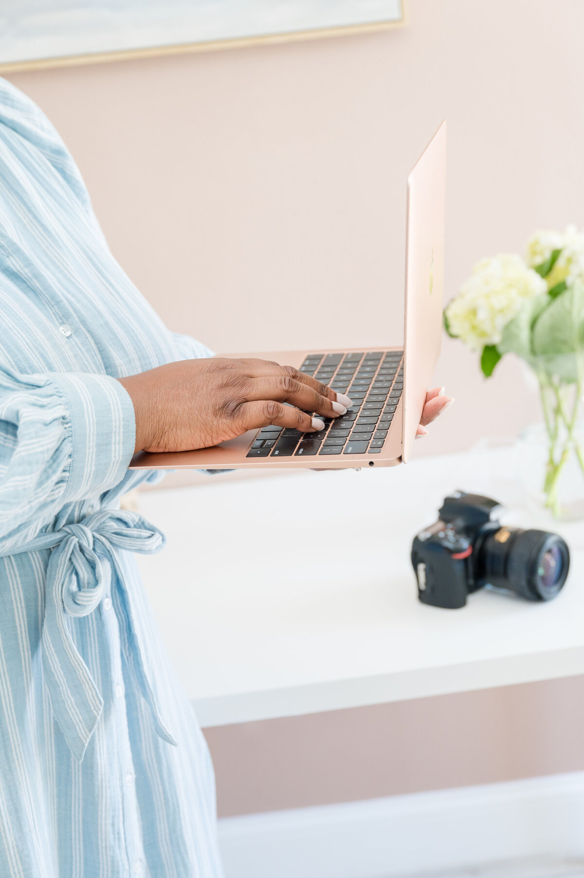 094_christina jones_022522