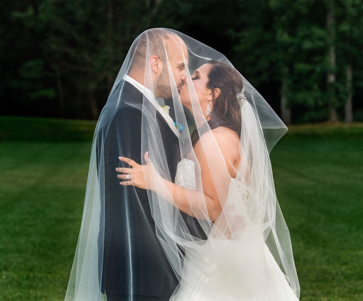 new hampshire backyard wedding