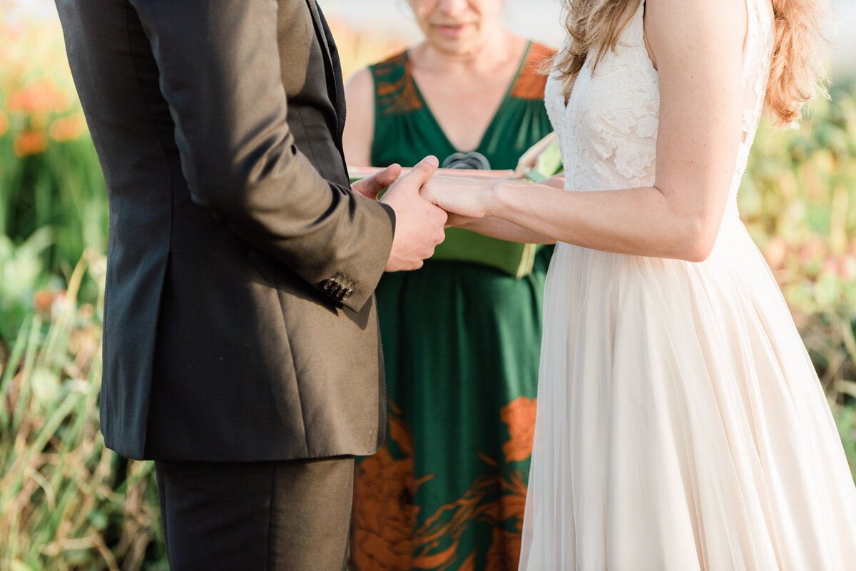 Cannon-Beach-Elopement-Photographer-23