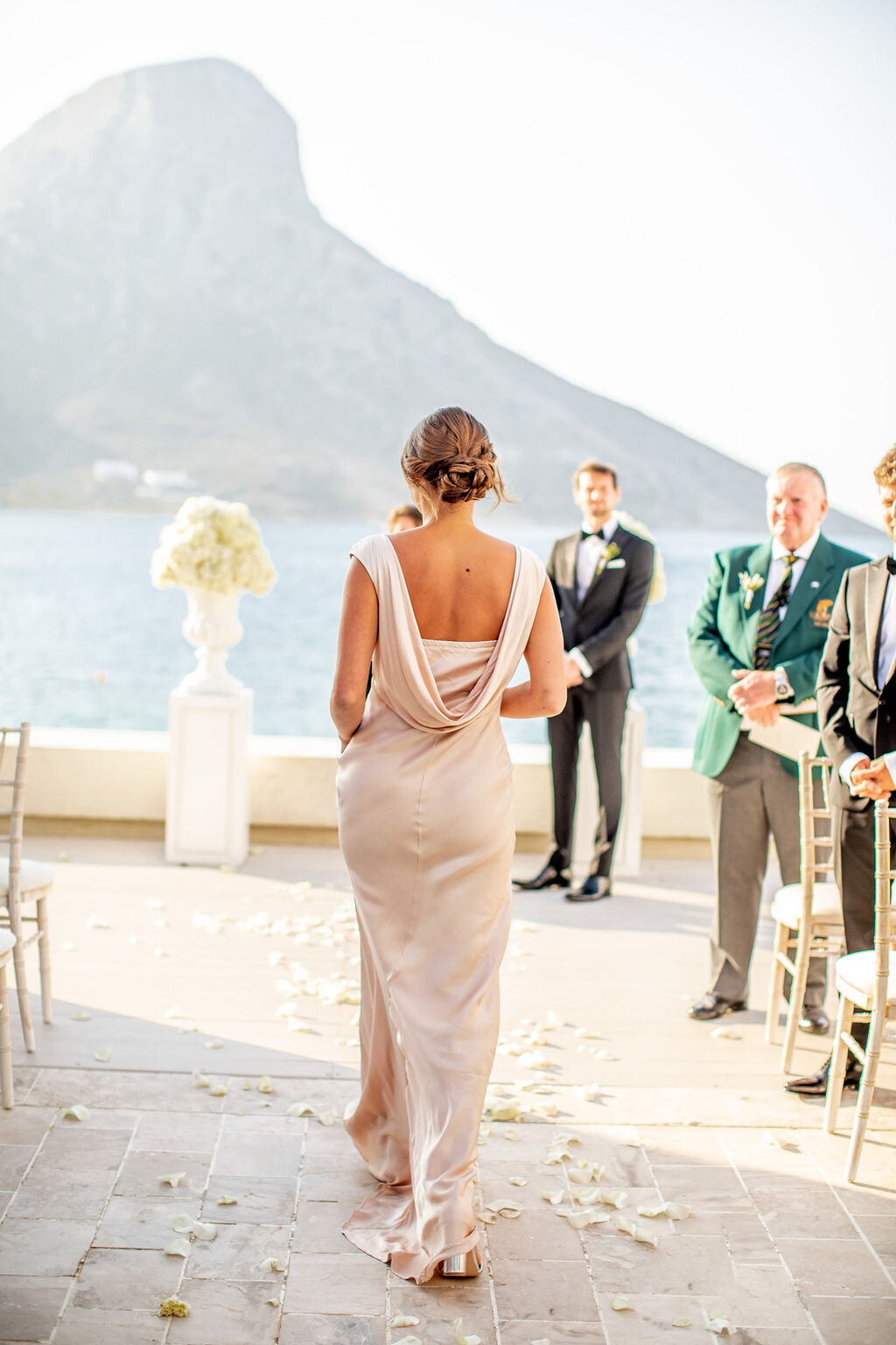 contemporary black and white wedding on kalimnos island (23)