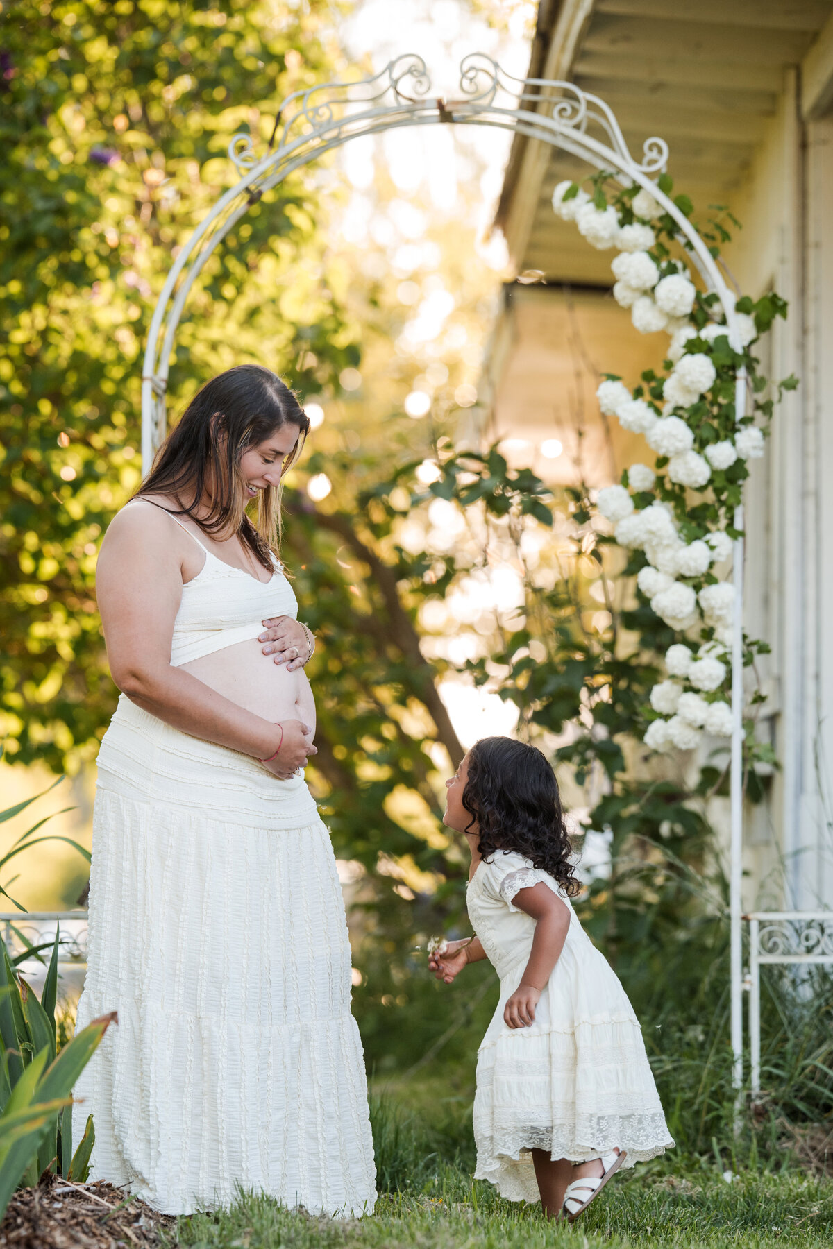 Mom & Me Mini Sessions at Wild Hearts Farm | Heleyna Holmes