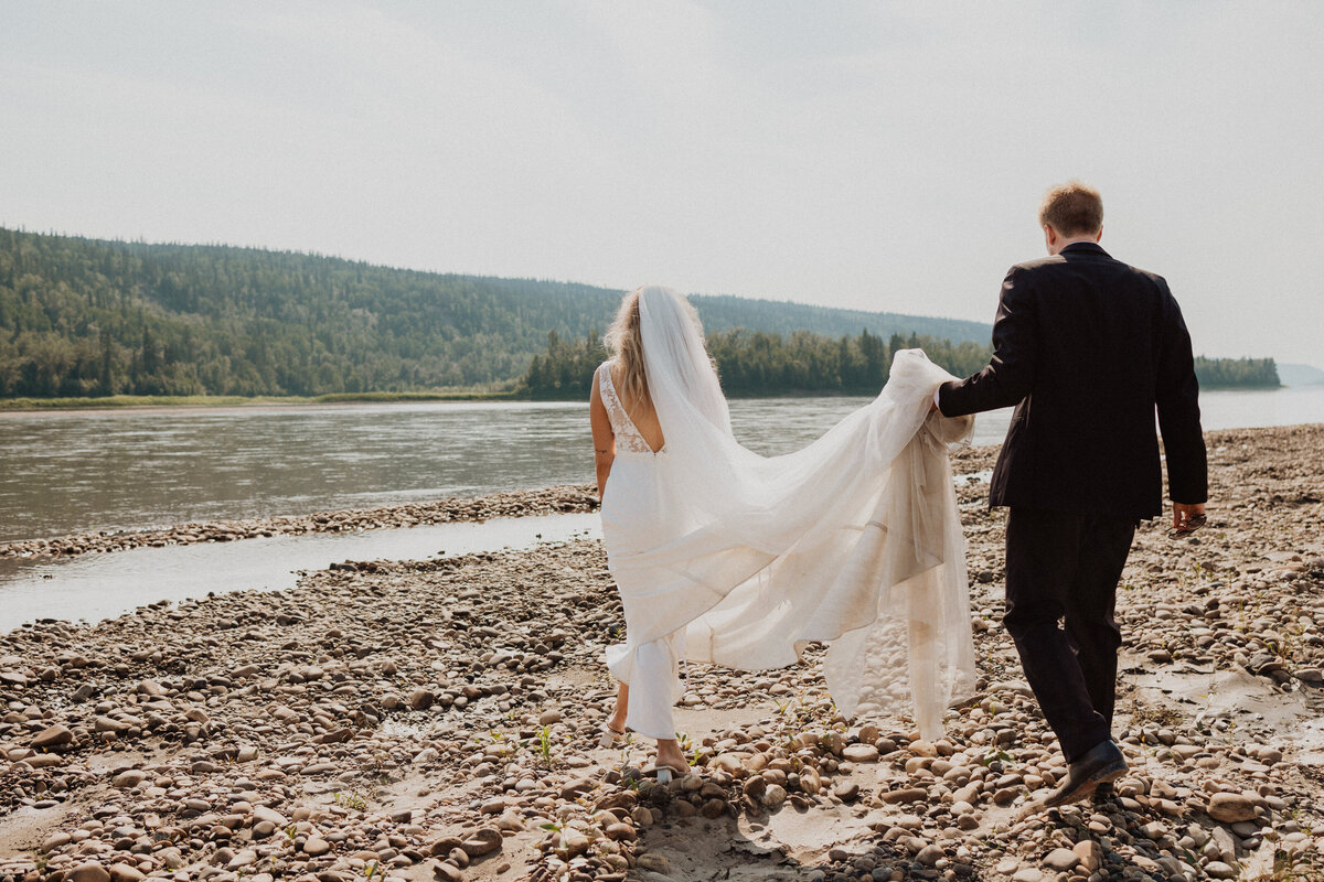 Jessica-Rae-Schulz-Edmonton-Alberta-Canada-Wedding-Elopement-Photographer-119