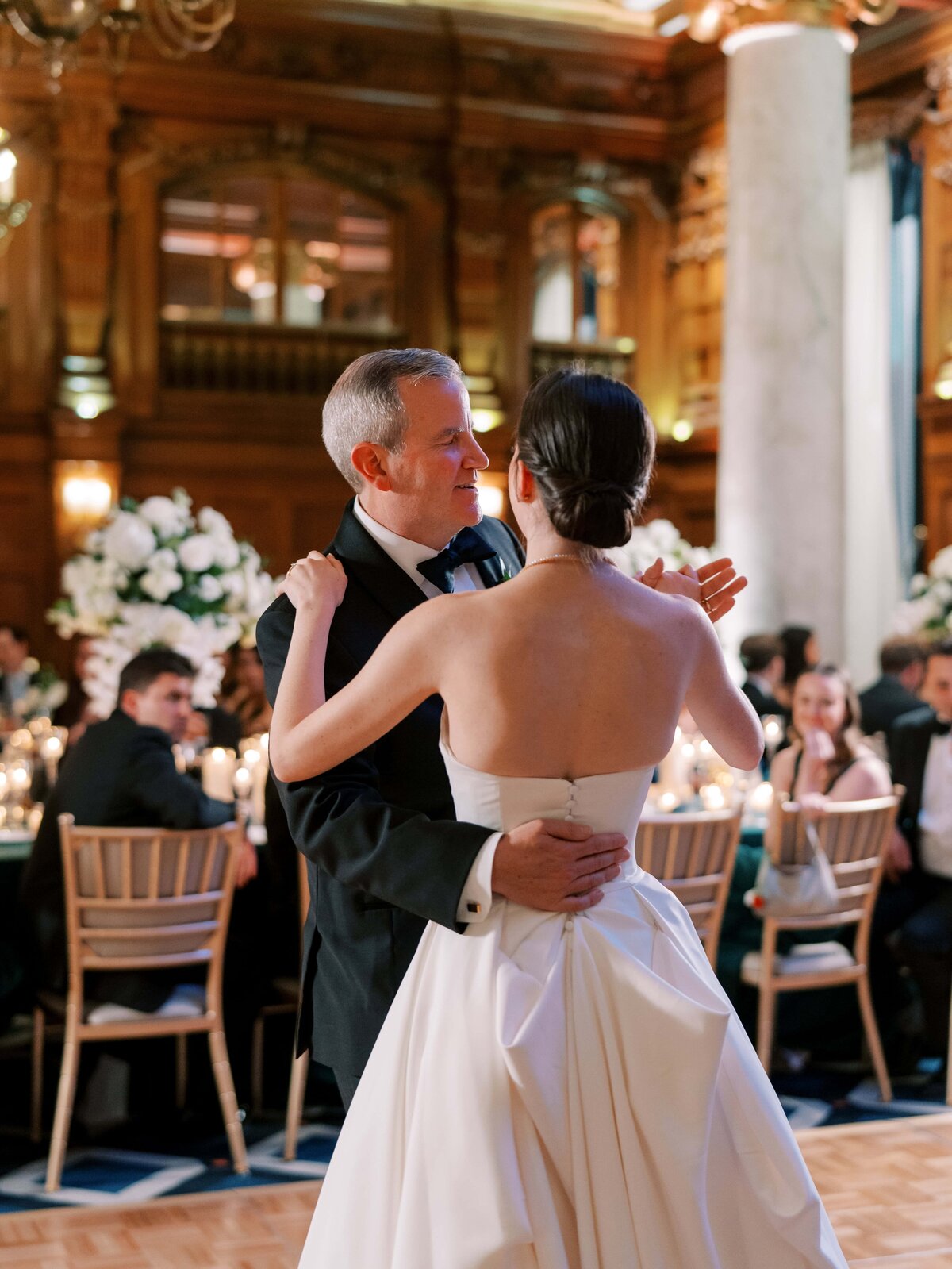 Danielle-Defayette-Photography-The-Willard-Wedding-DC-48