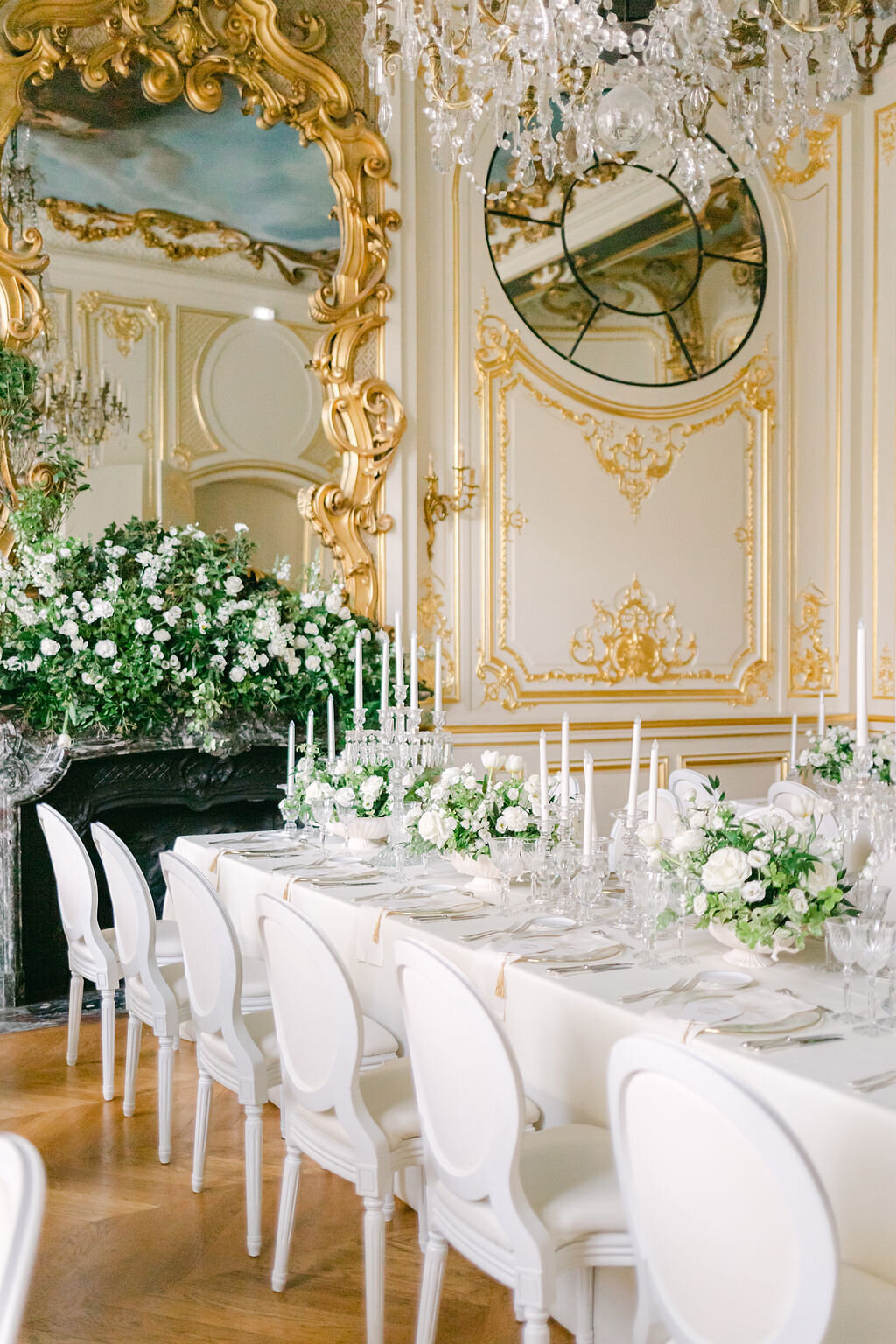 luxurious-wedding-floral-decoration-castle-style24