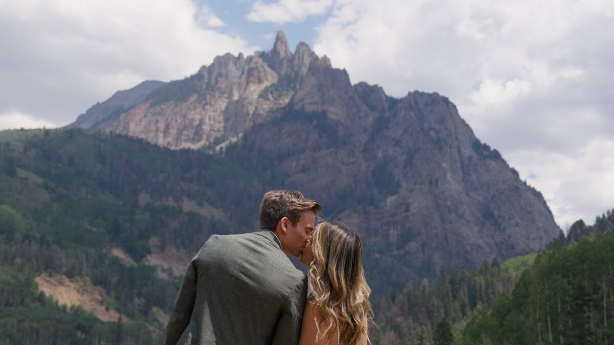 colorado adventure elopement videographer