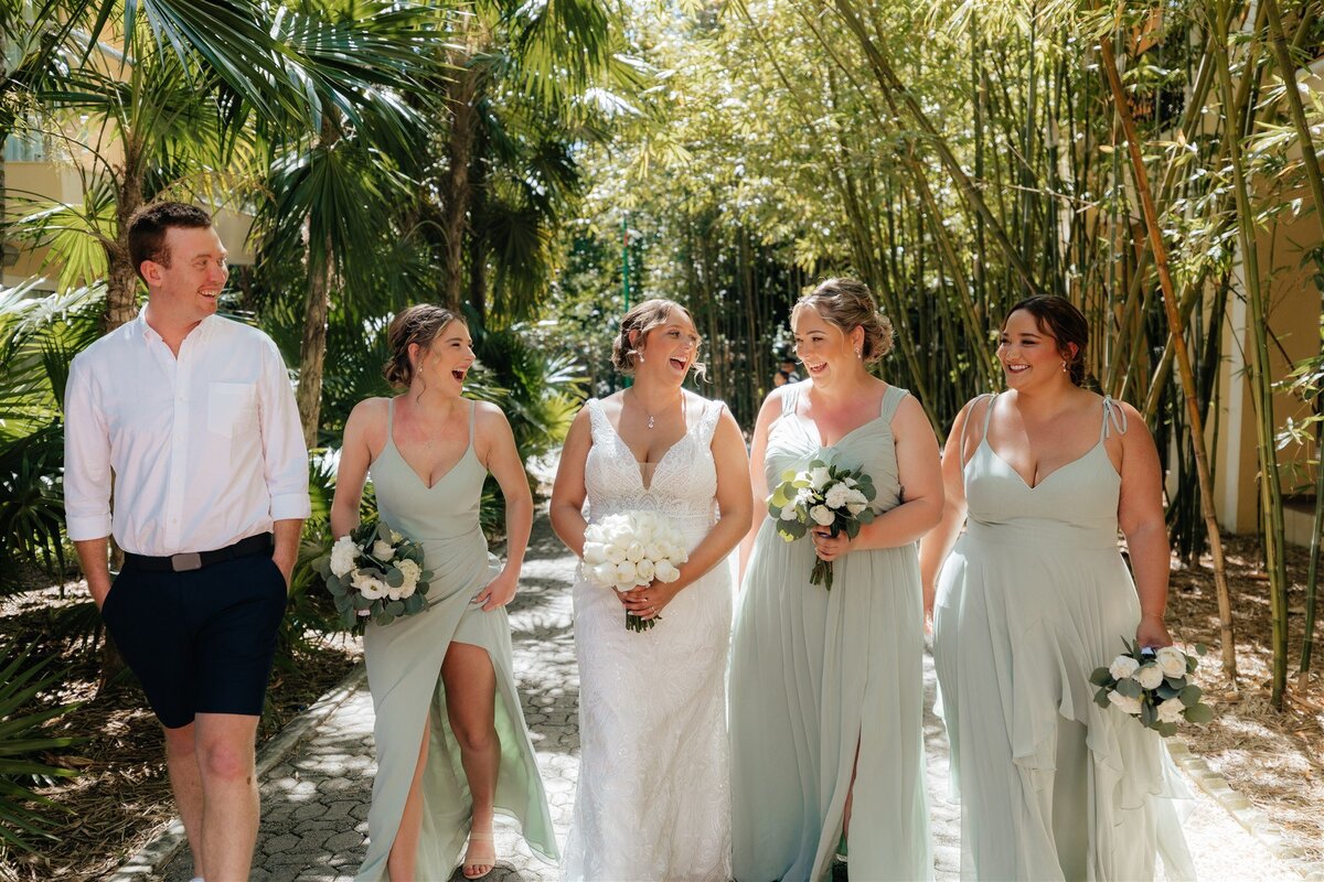 Hanna & Matt - Wedding Party-18