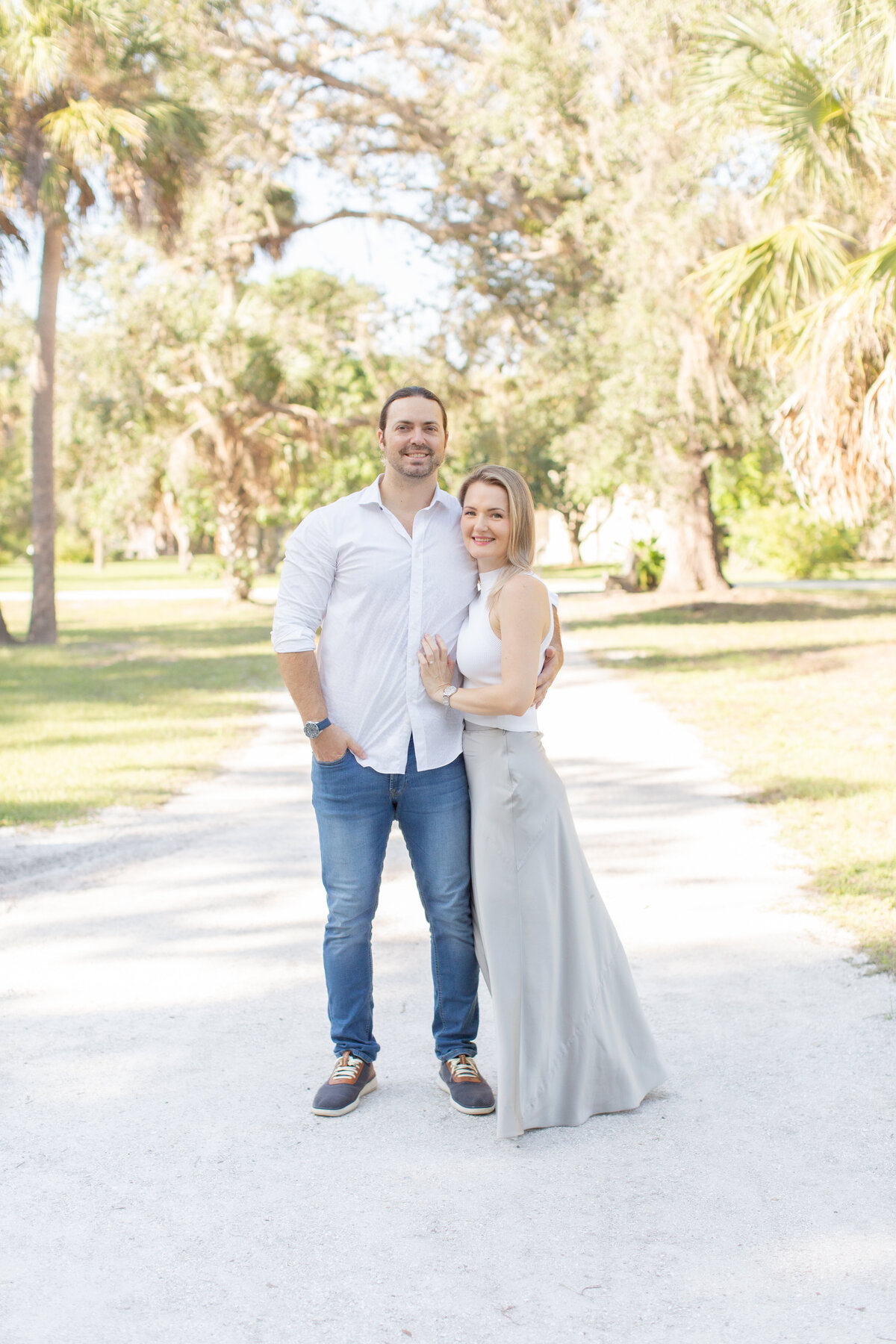 Salivar-Koreshan-Park-Holiday-Mini-Sessions-41