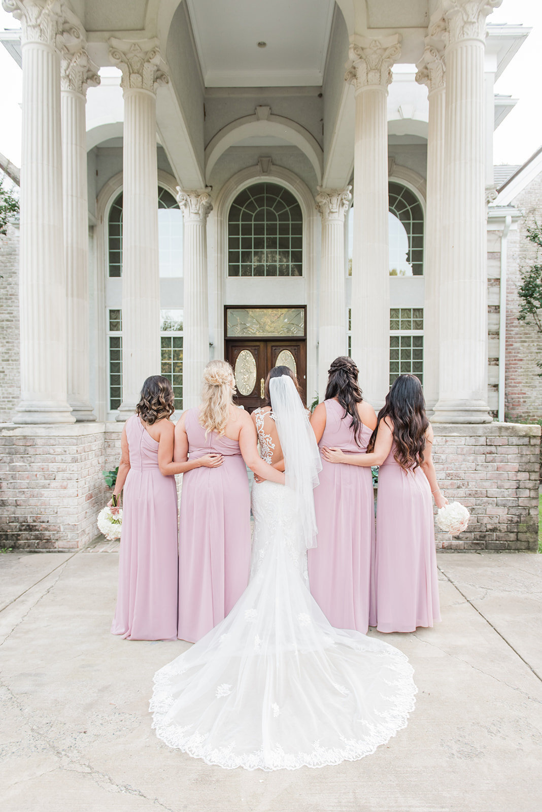 BEACON_HILL_MANOR_WEDDING_S+T_JOFFOTO-565