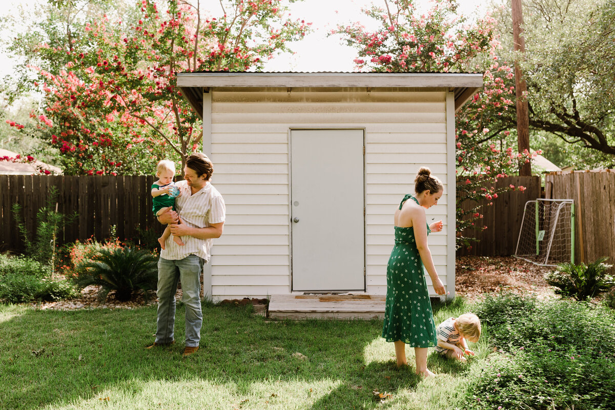 Family in the garden outside the shed at Austin family photo session