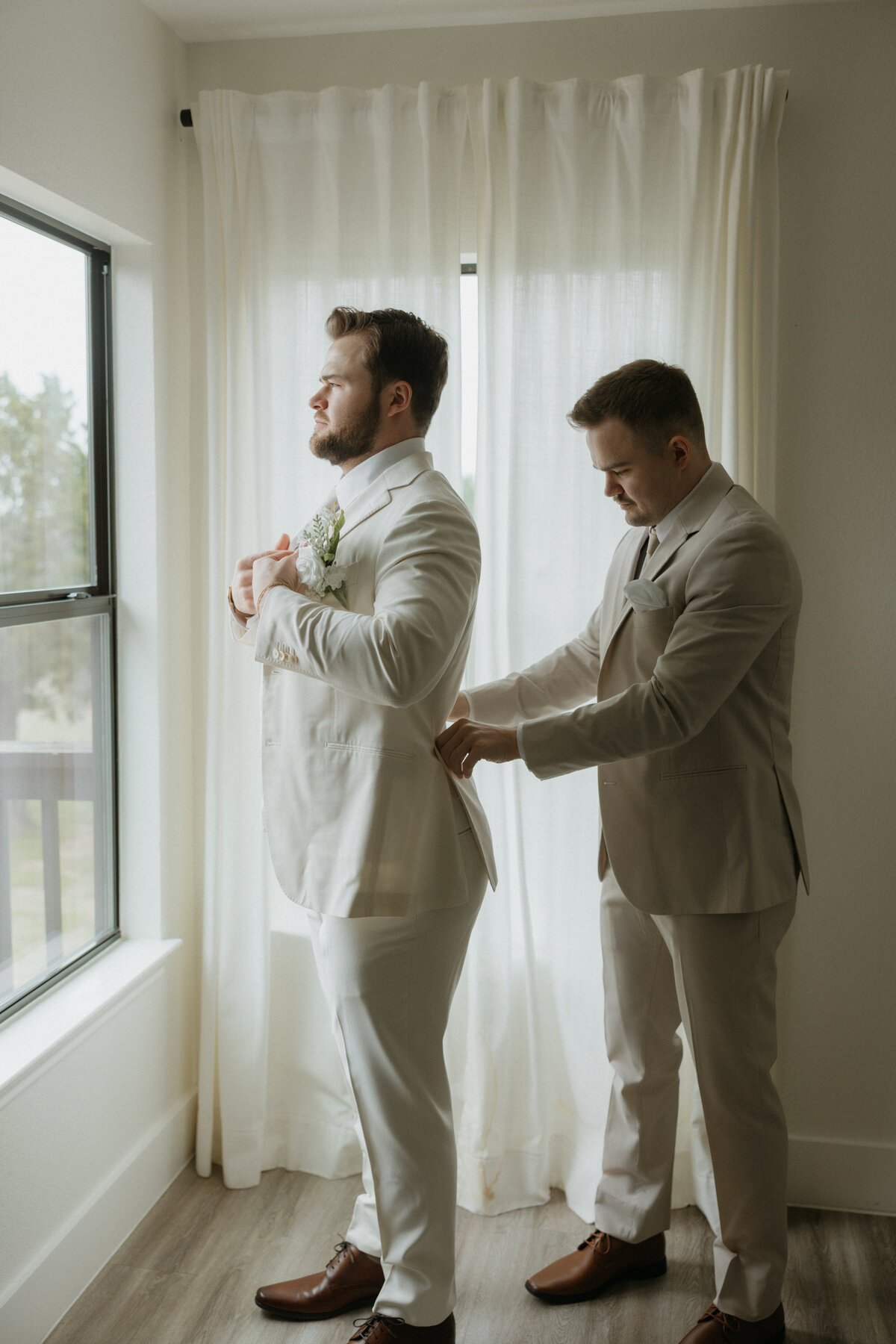 Abby Heron Photography Texas Based and Travel Wedding and Couples Photographer — Wedding Gallery for Christian + Emily 21