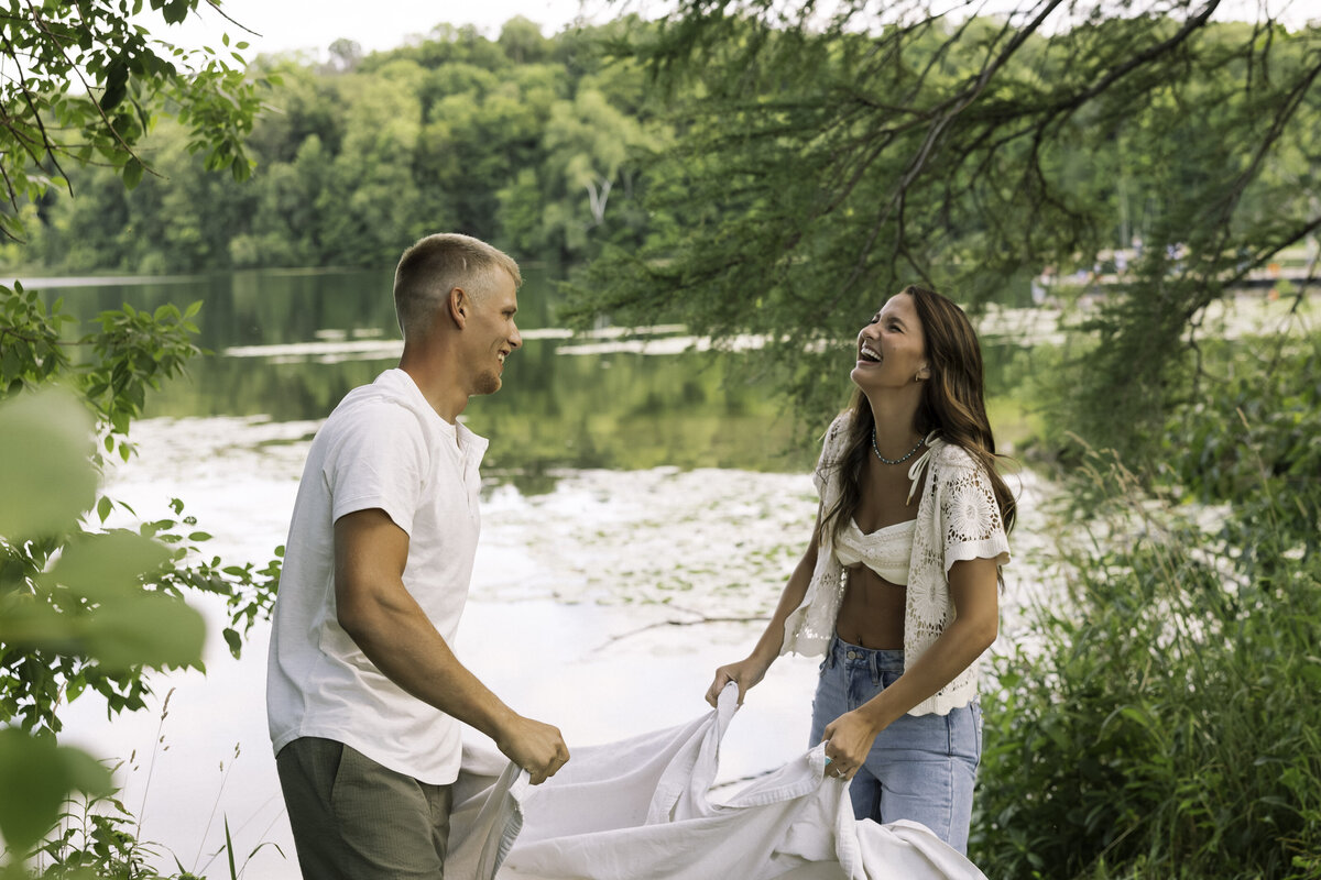 Wisconsin Couples Photographer Lake Session Destination Couples photographer_-39