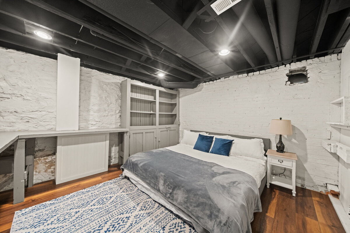 115-web-or-mls-A7406521