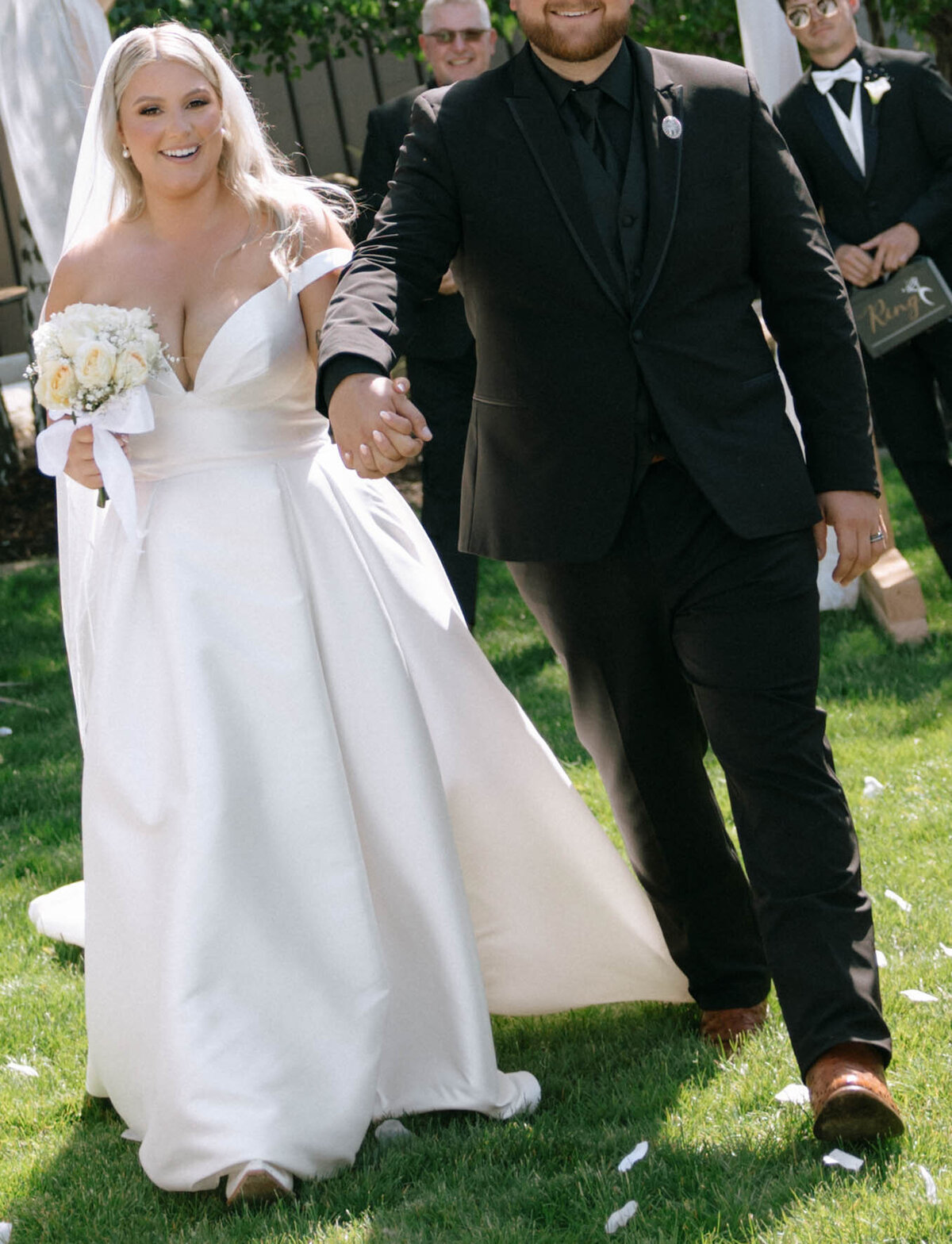 the-white-barn-in-emmett-idaho-wedding-krysta-timmons-photography-ceremony-302