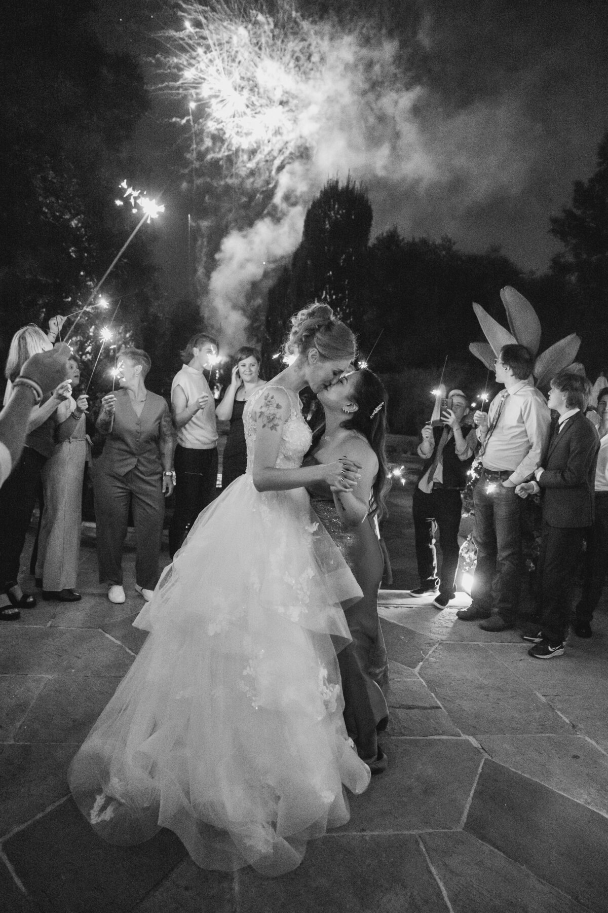 Tara-McMullen-Wedding-Photography-0109