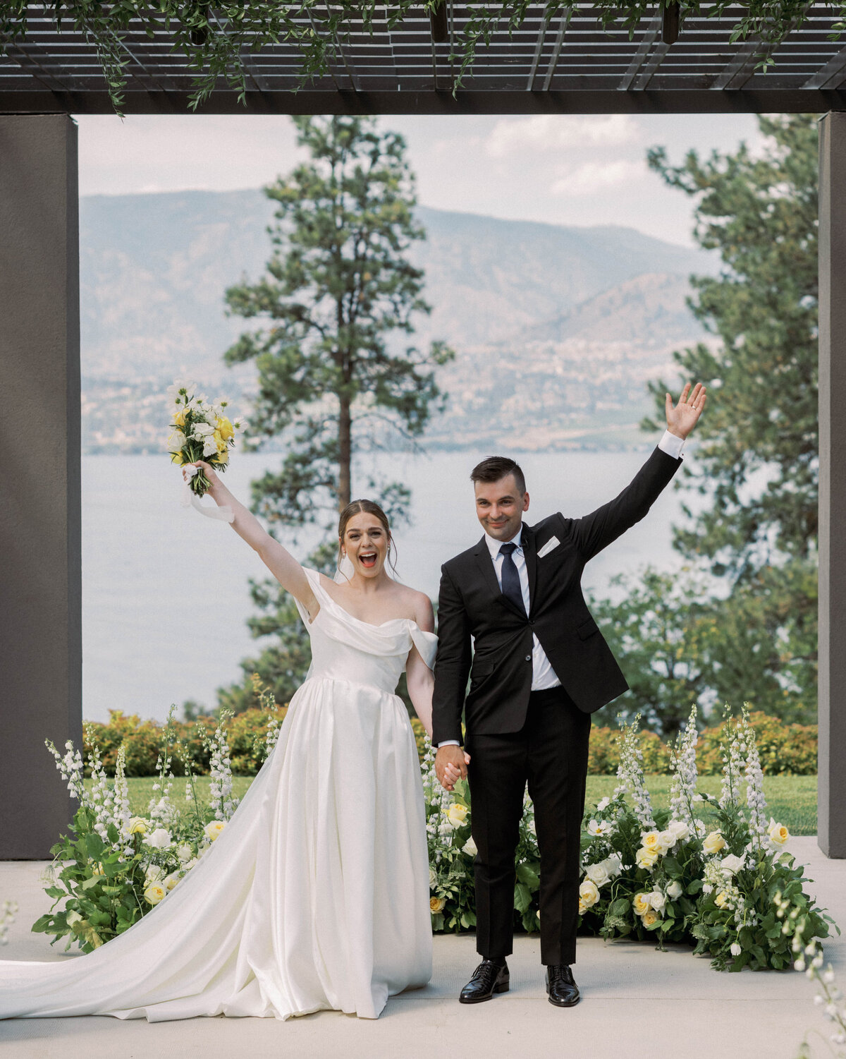 minted-photography-cedar-creek-winery-wedding-bc-33