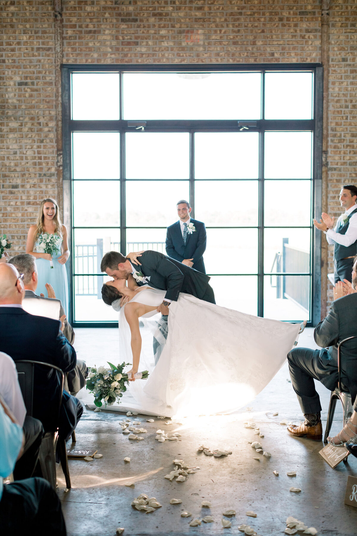 summer-rustic-blue-gin-wedding-4