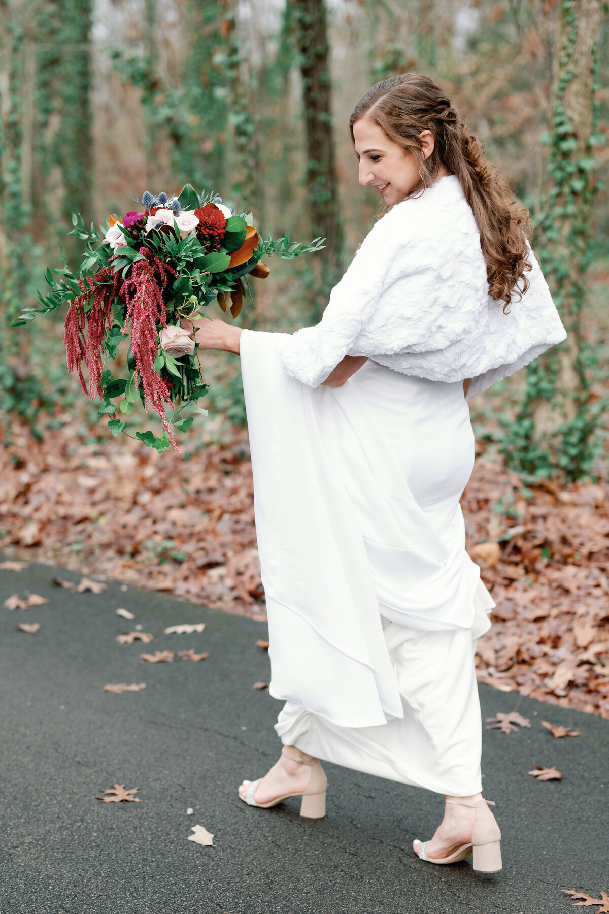 Dan and Grace Wedding - Wedding Preview Highlights - RT Lodge - East Tennessee and Traveling Wedding Photographer - Alaina René Photogrpahy-42