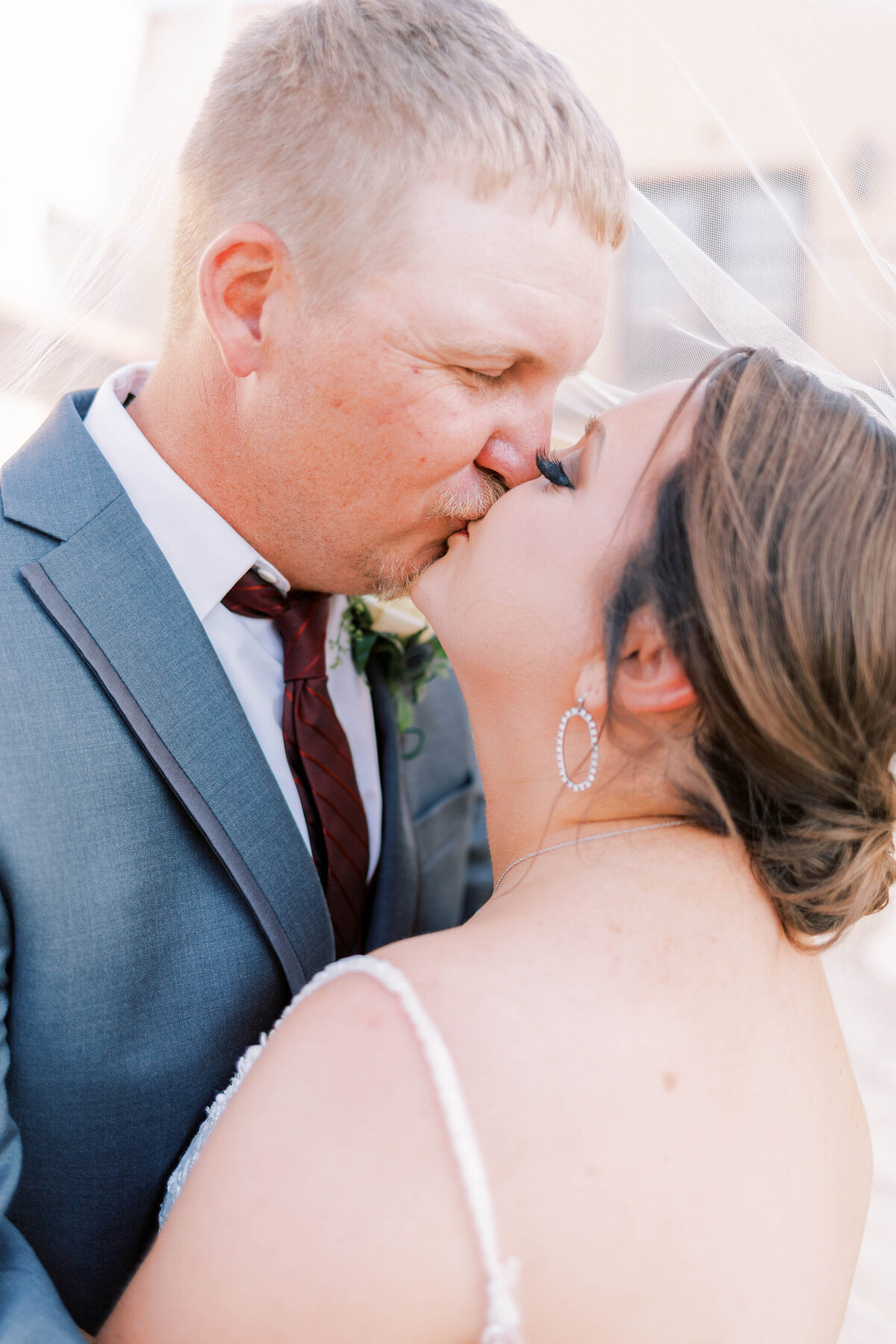 Ink & Willow - Shelby Feature Gallery - ink&willow-bride&groom-74