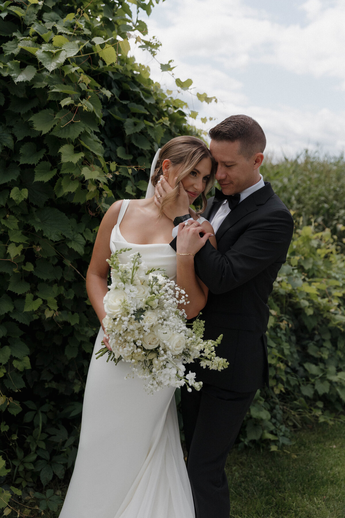 Legacy Hill MN Wedding Photographer-19