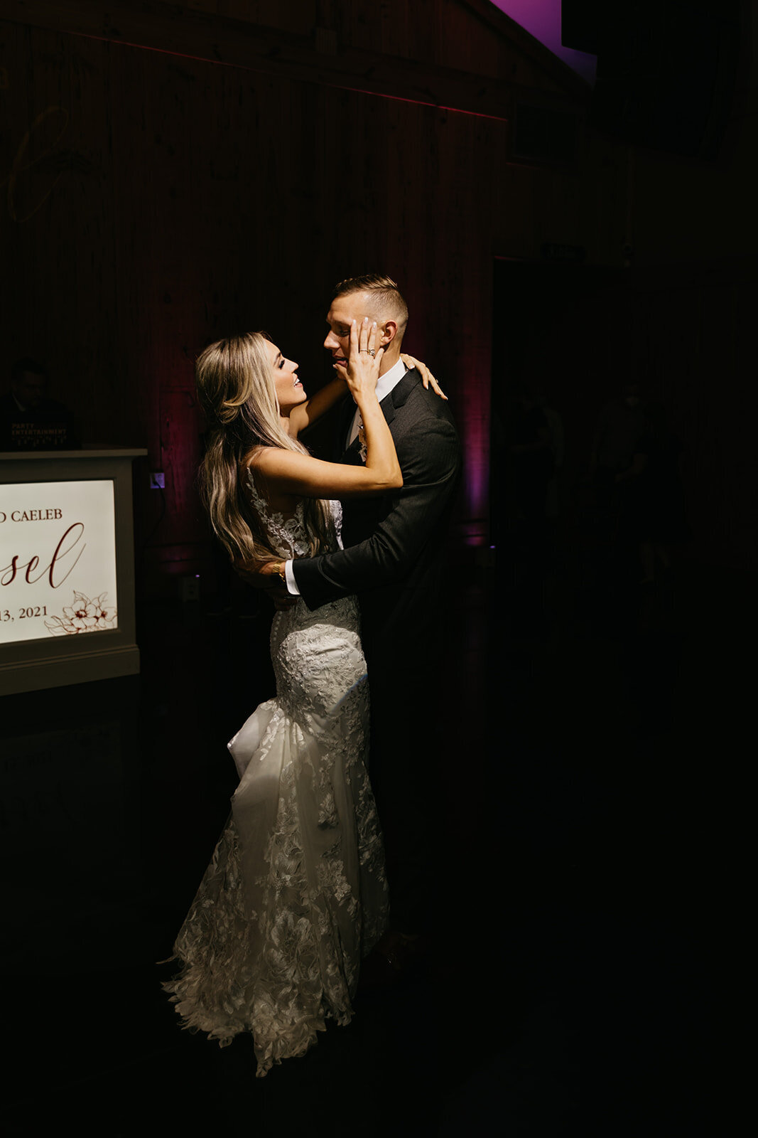 Meghan_Caeleb_Wedding_Wearethebowsers-700