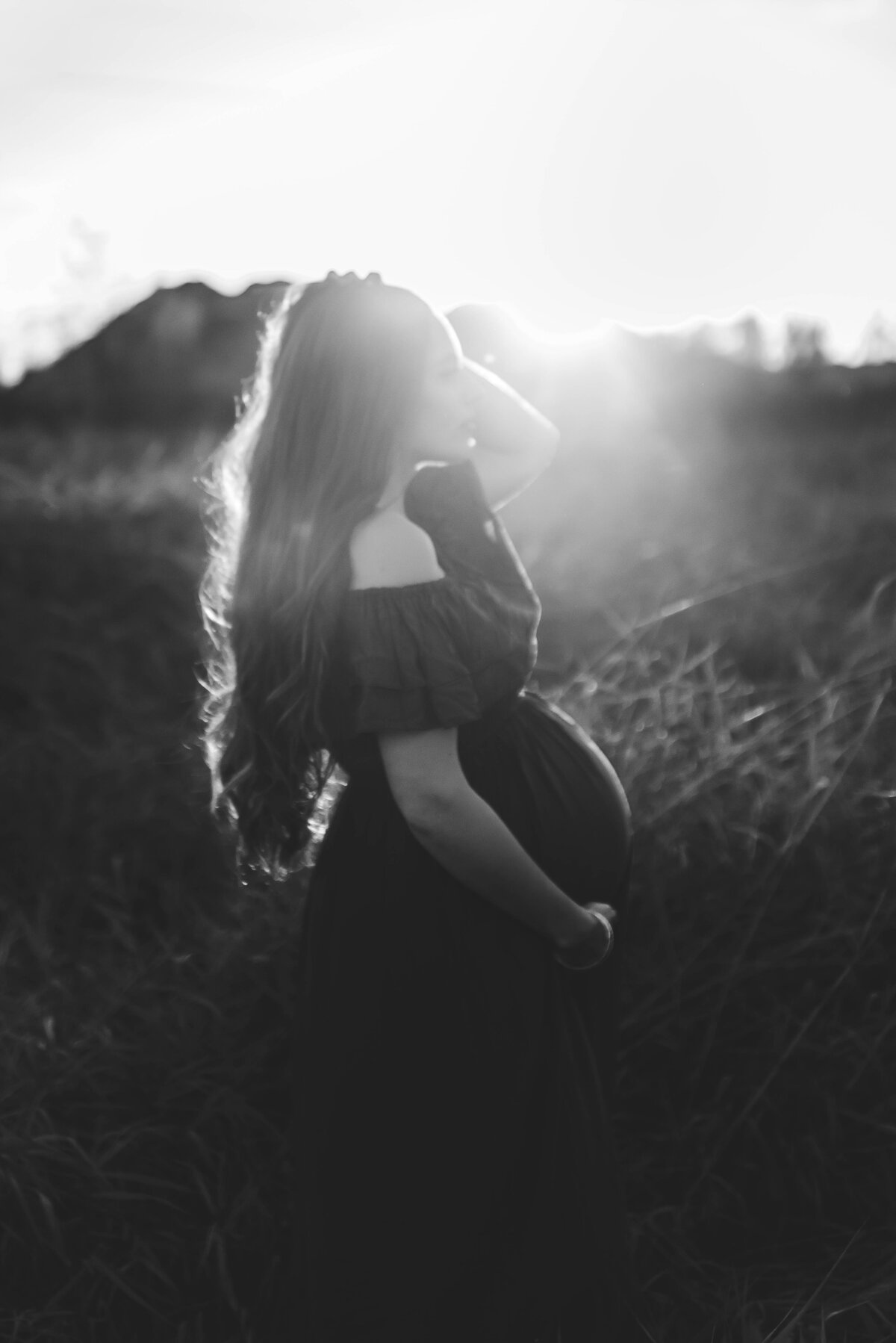 Golden hour Maternity Pitt meadows Fraser Valley stages photo and film-88