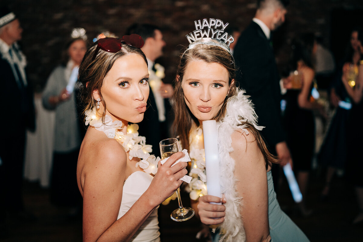 Gravatt_SneakPeaks-18