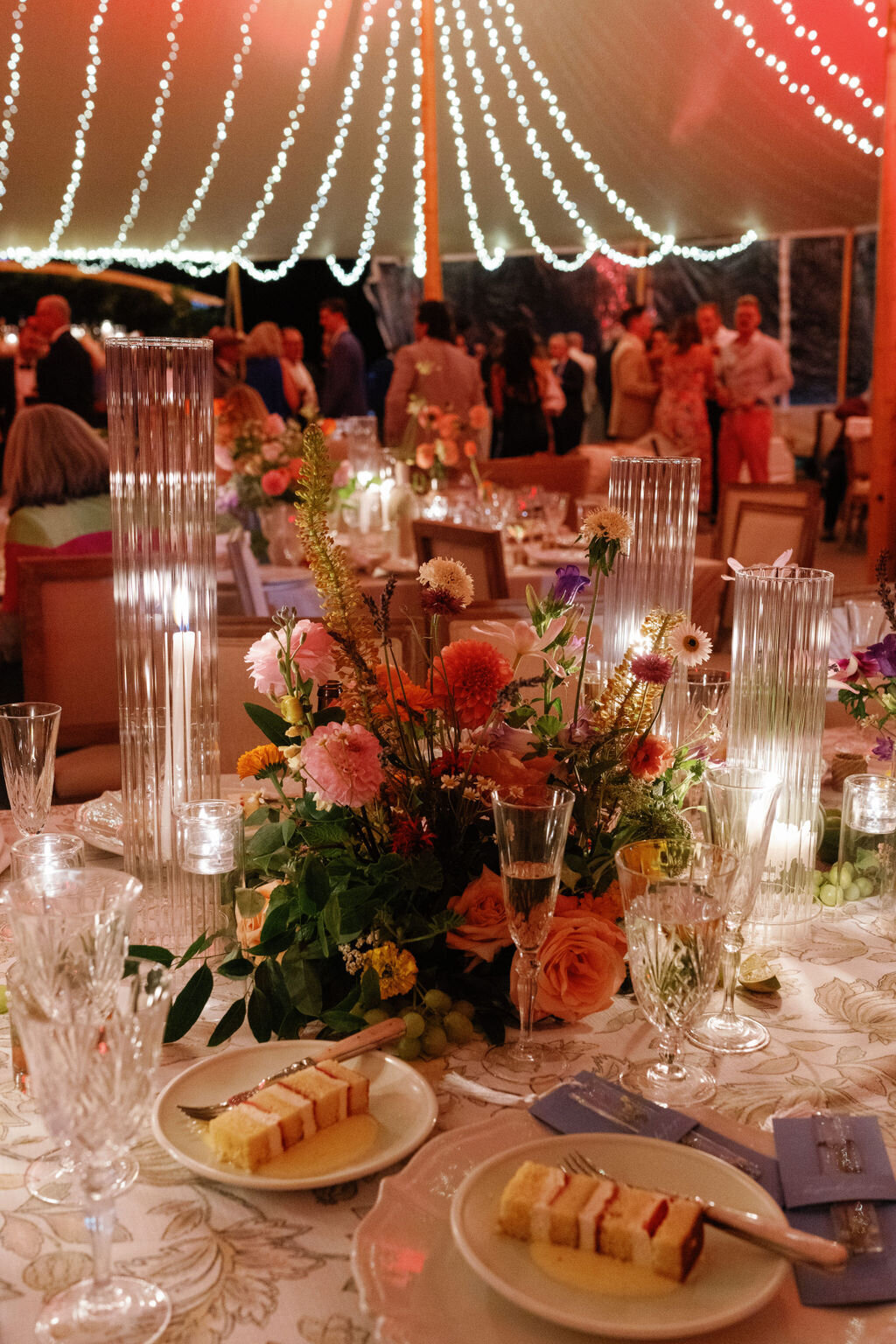 Colorado-wedding-planner-tabletop-cake