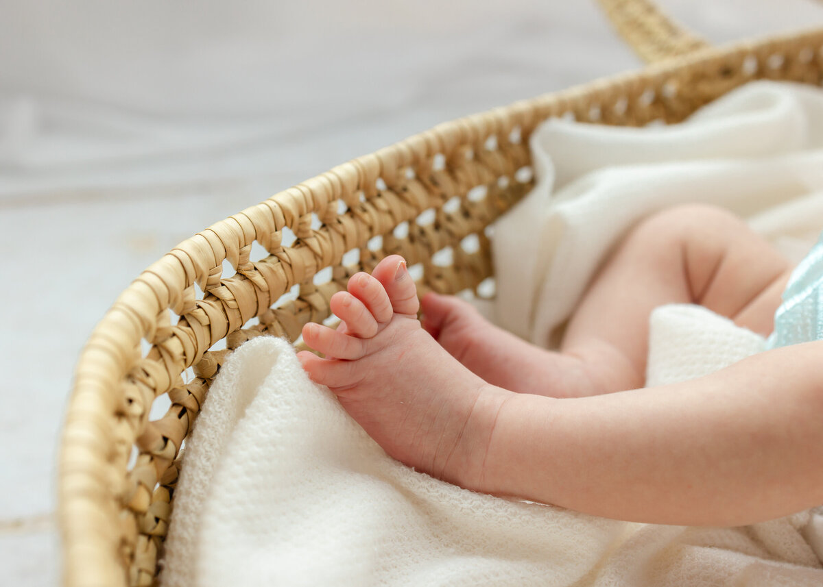 Savannah-newborn-photographer-21