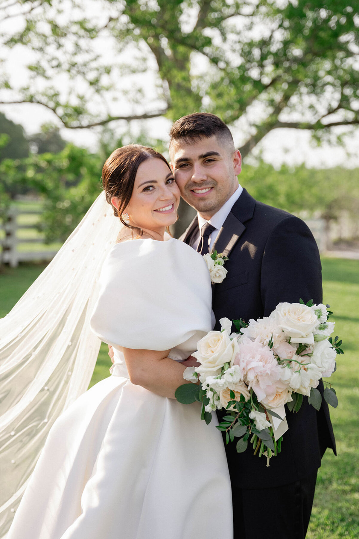 Lauren and Dylan's luxury wedding at Milicevic Family Vineyards