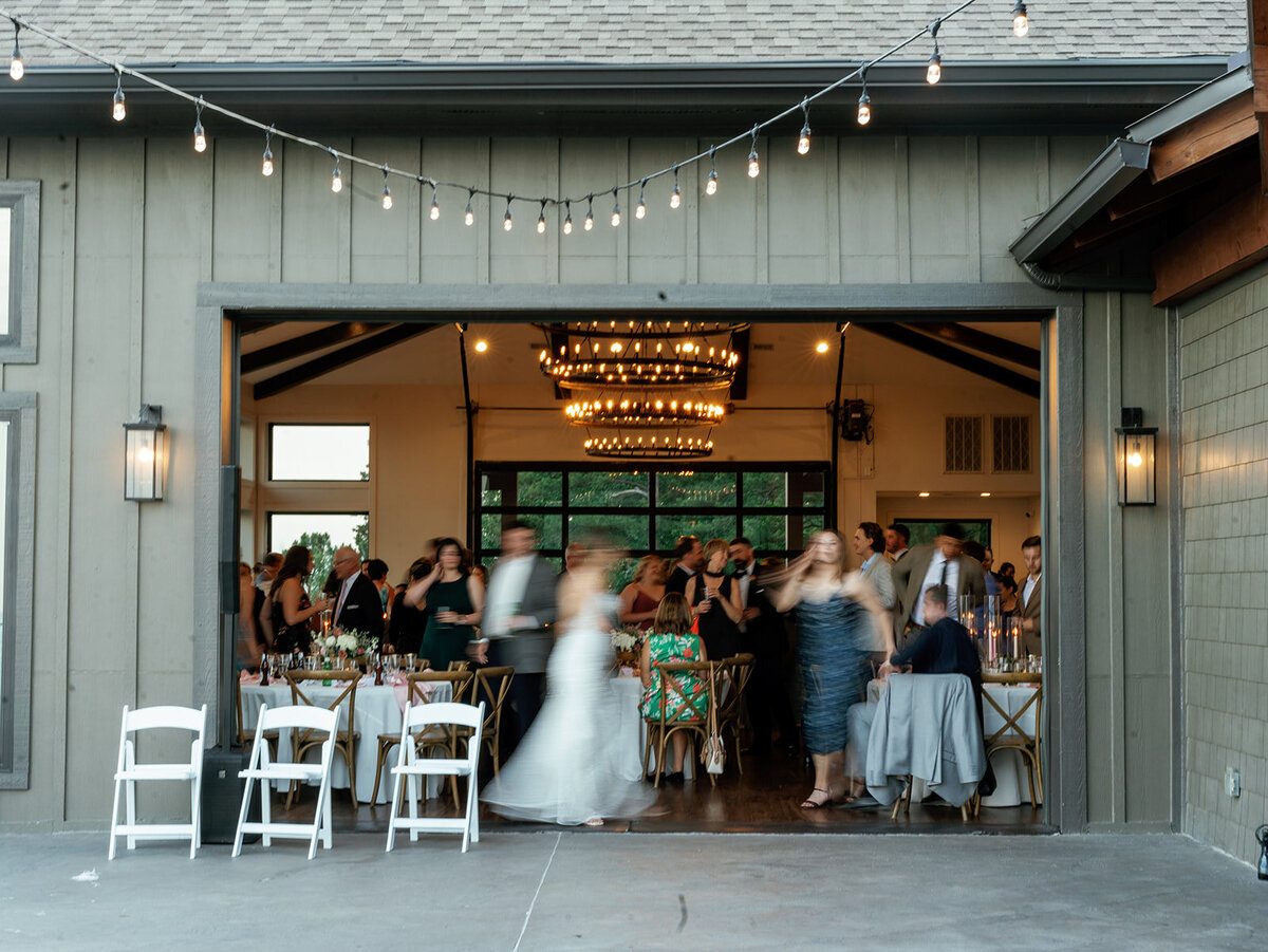 Destination mountain wedding at The Trillium in Tennessee