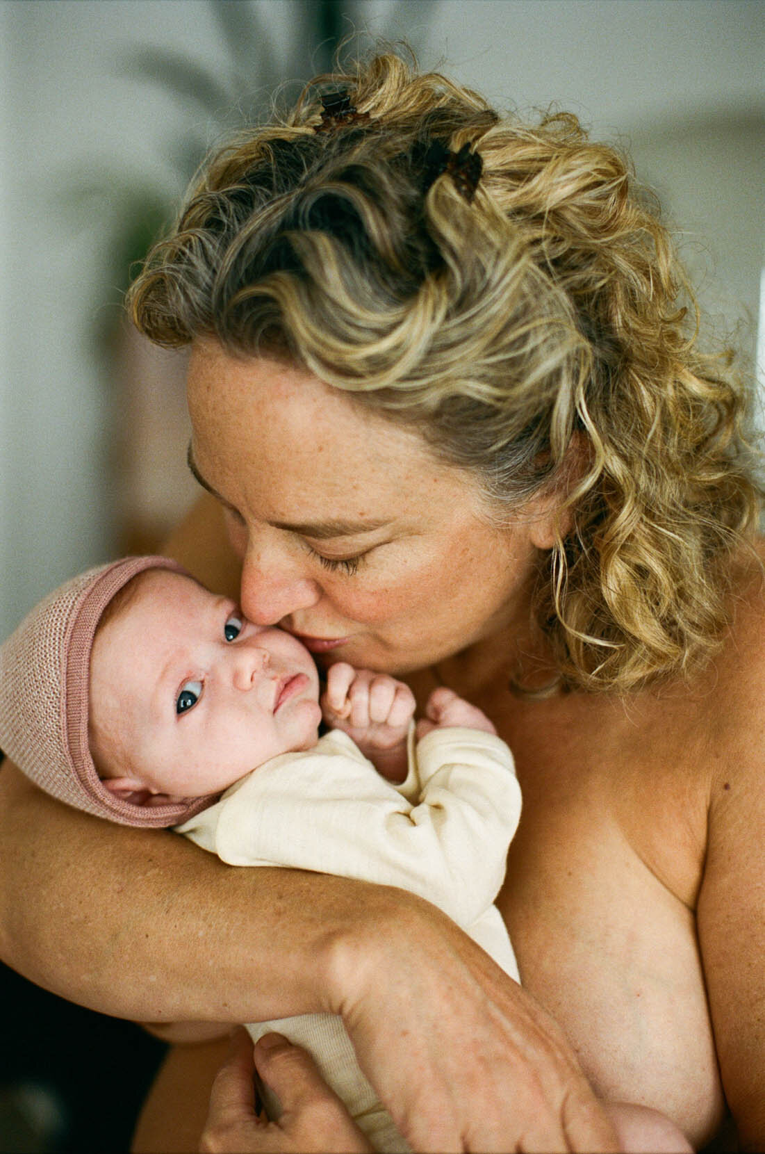 RobinWeirPhoto-2025-newborn-41