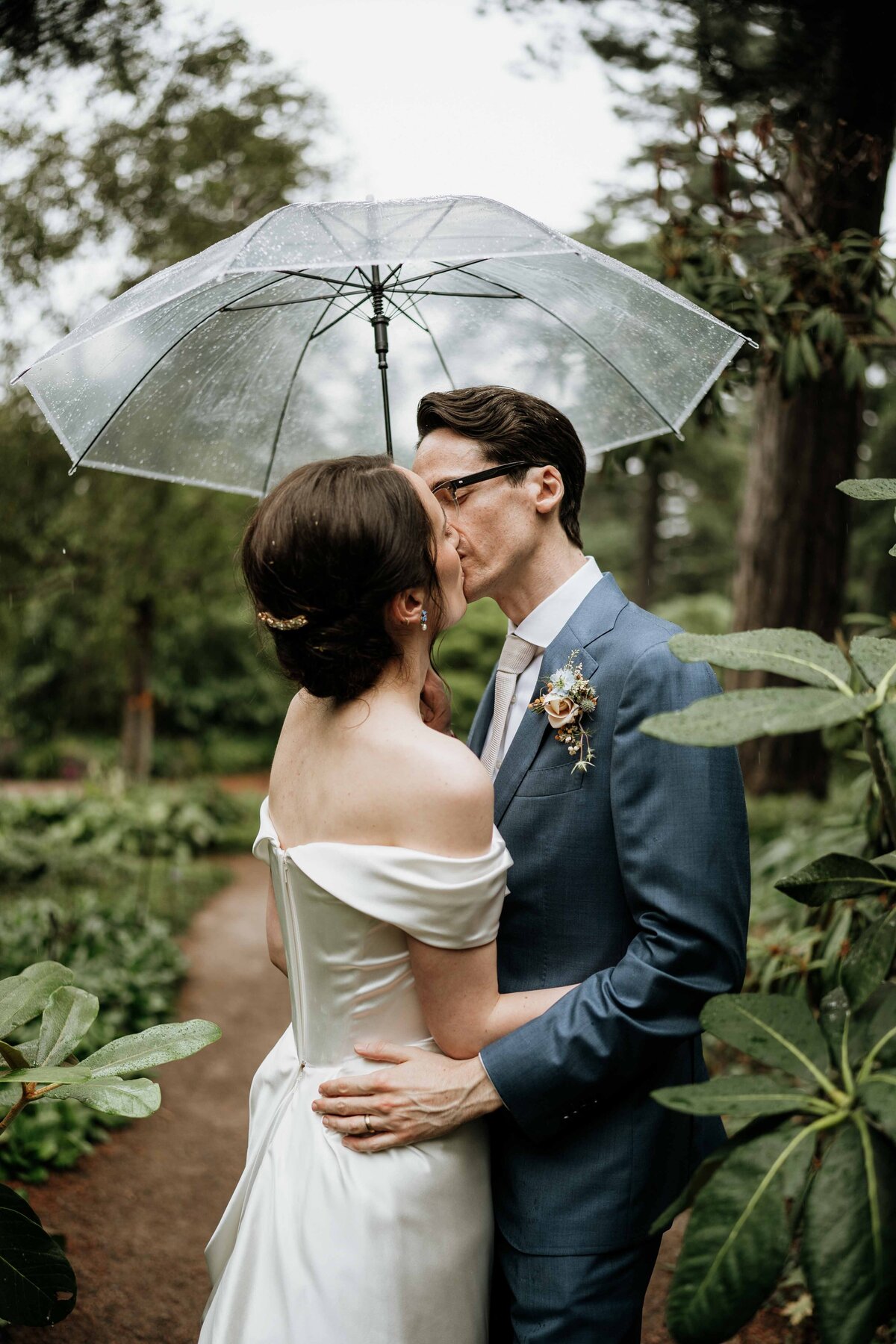 Royal Botanic Garden Edinburgh Wedding Photography by Aberdeen Wedding Photographer Scott Arlow -302