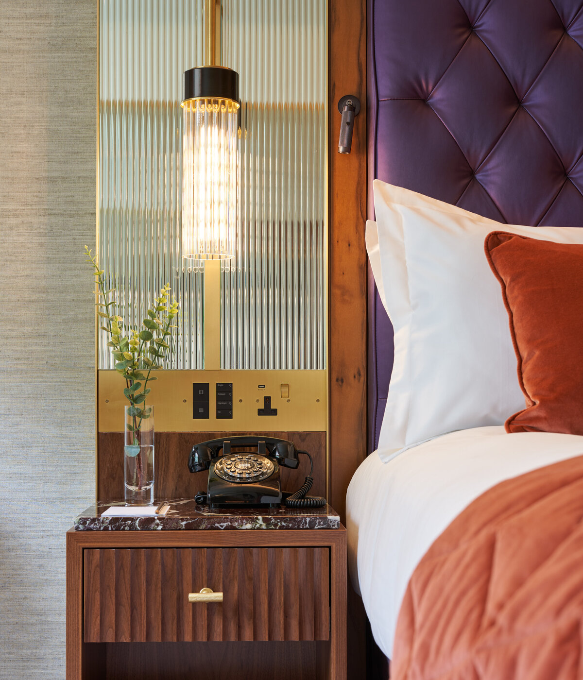 Waterstone - Fitzwilliam Hotel - Dublin - Luxury Boutique Hotel - Nightstand 1 4500px