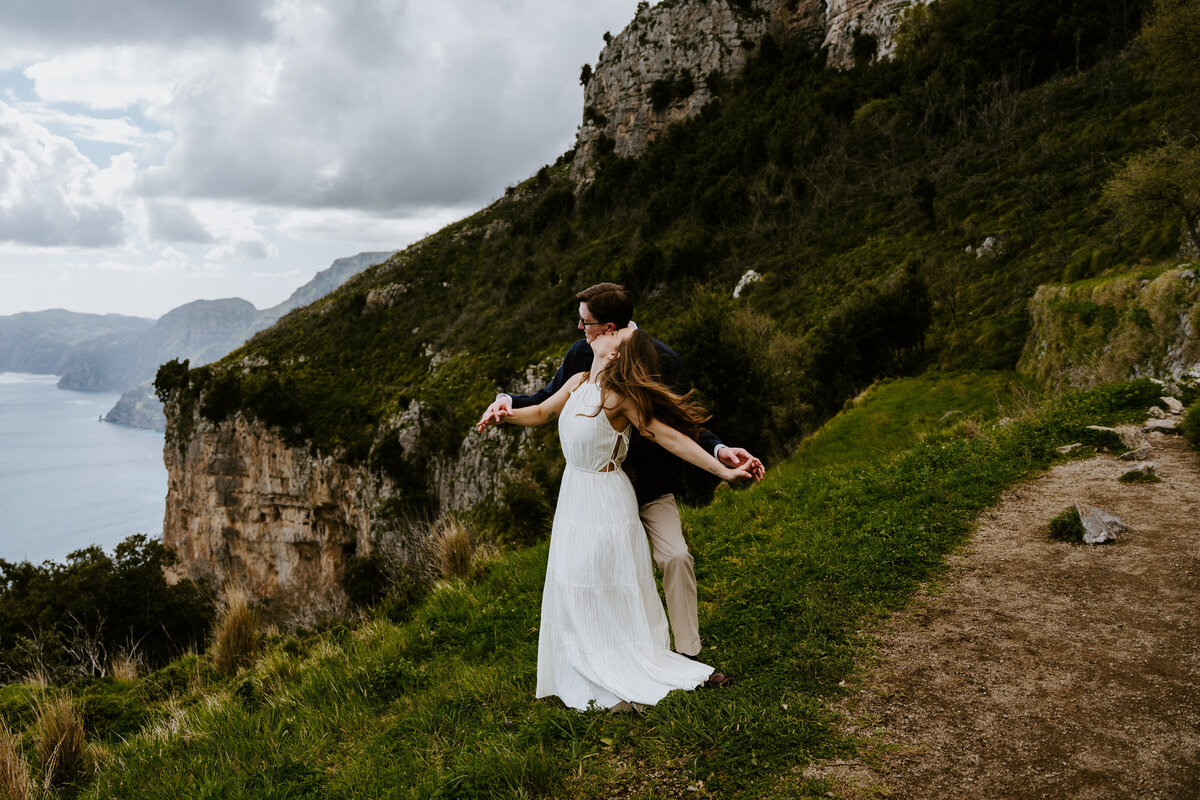 Sorrrento elopement, 10 steps on how to make your wedding day run smooth