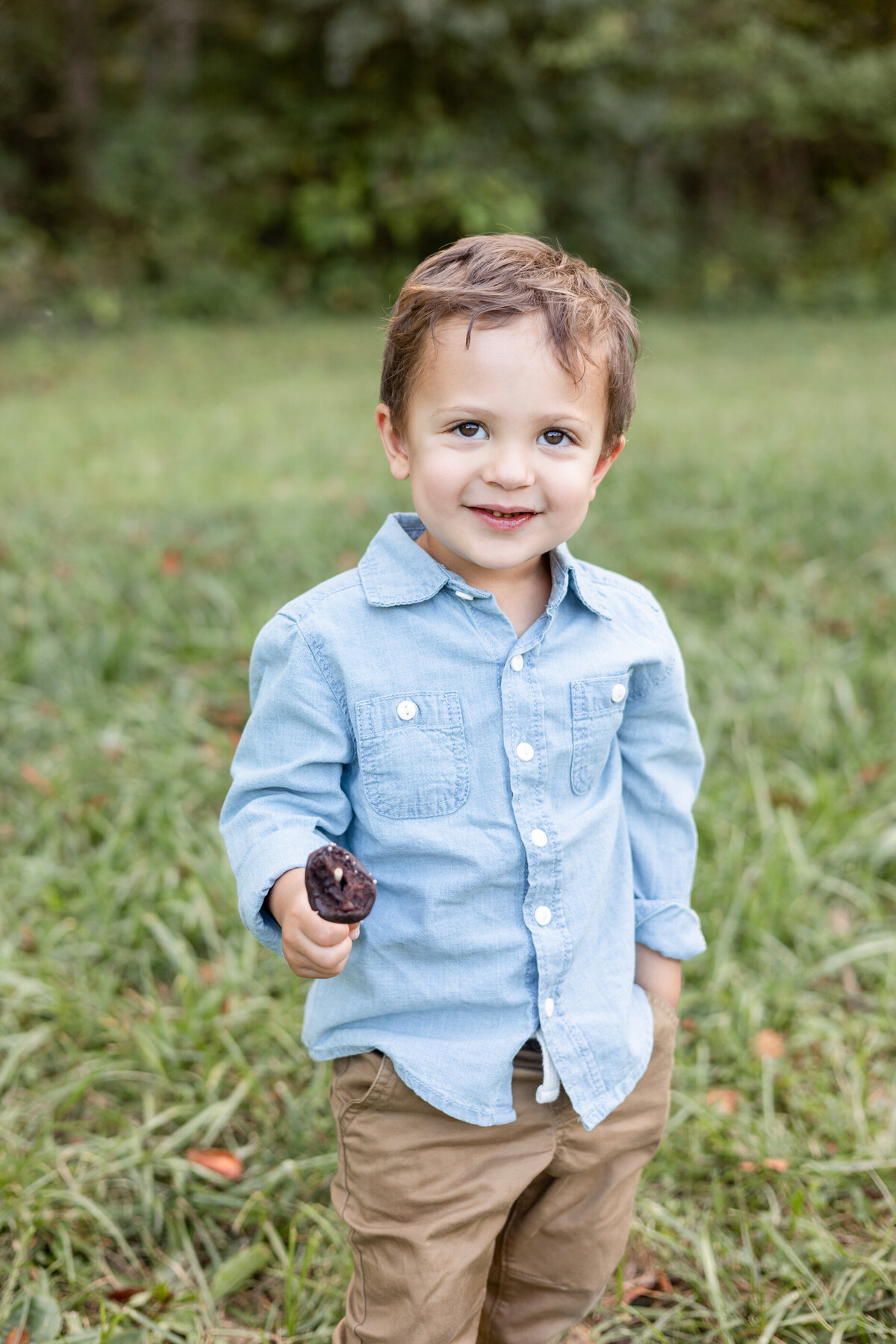 outdoor-milestone-photography-session-Lexington-KY-photographer-Veterans-Park