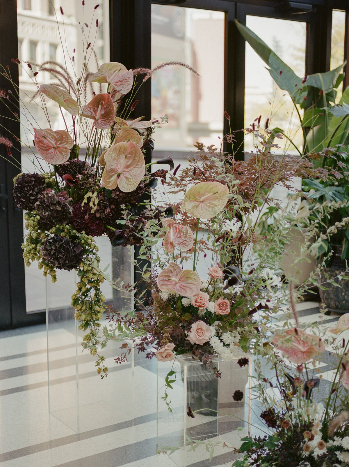 whimsical fall wedding flowers at Shinola Hotel in birdy room