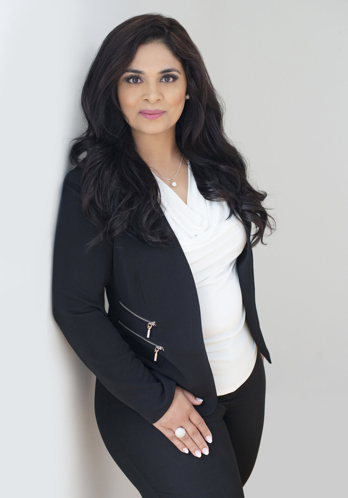 Toronto Personal Brand Photographer, Business Branding Photographer, Rebranding & Marketing - Toronto- Oakville - Mississauga- Brand Marketing Agency, Businesses Growth- Realtor  Brand Photography-  Branding photos  -  Branding Photographer - Marketing Photos - Brand strategist- Brand marketing agency-brand strategy, brand marketing , digital marketing agency- brand strategy  for women