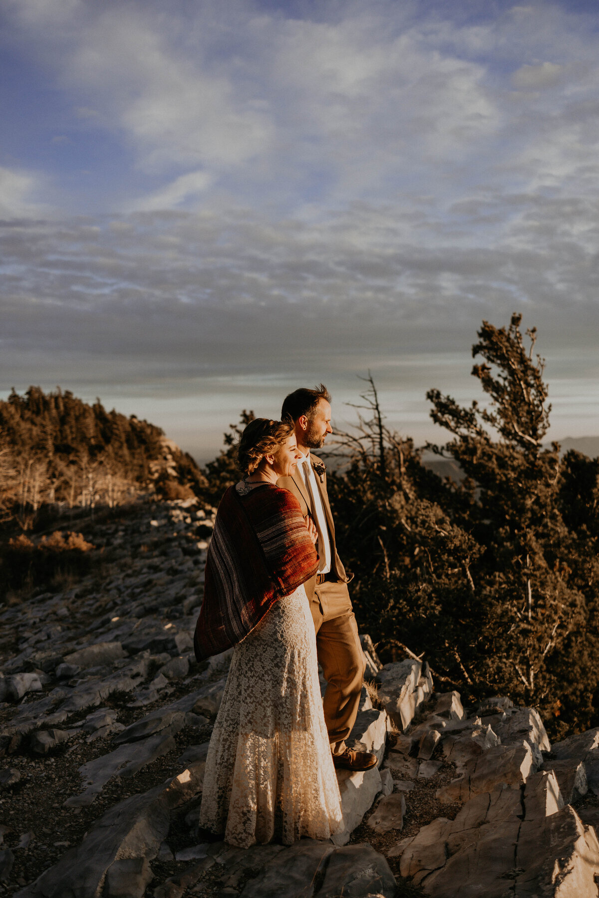 jemez-pueblo-sandia-crest-2-day-elopement-new-mexico-47