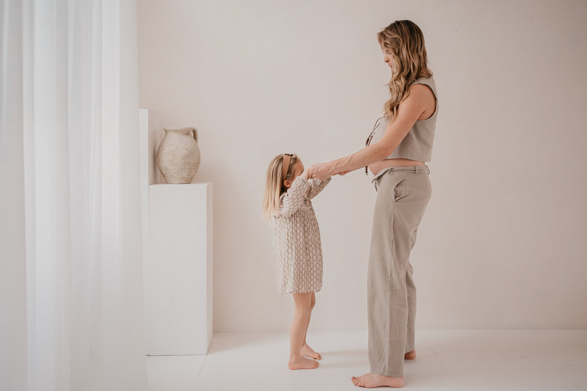 familieshoot-moeder-kind-atelier-oost-leukfotografie.jpg-2