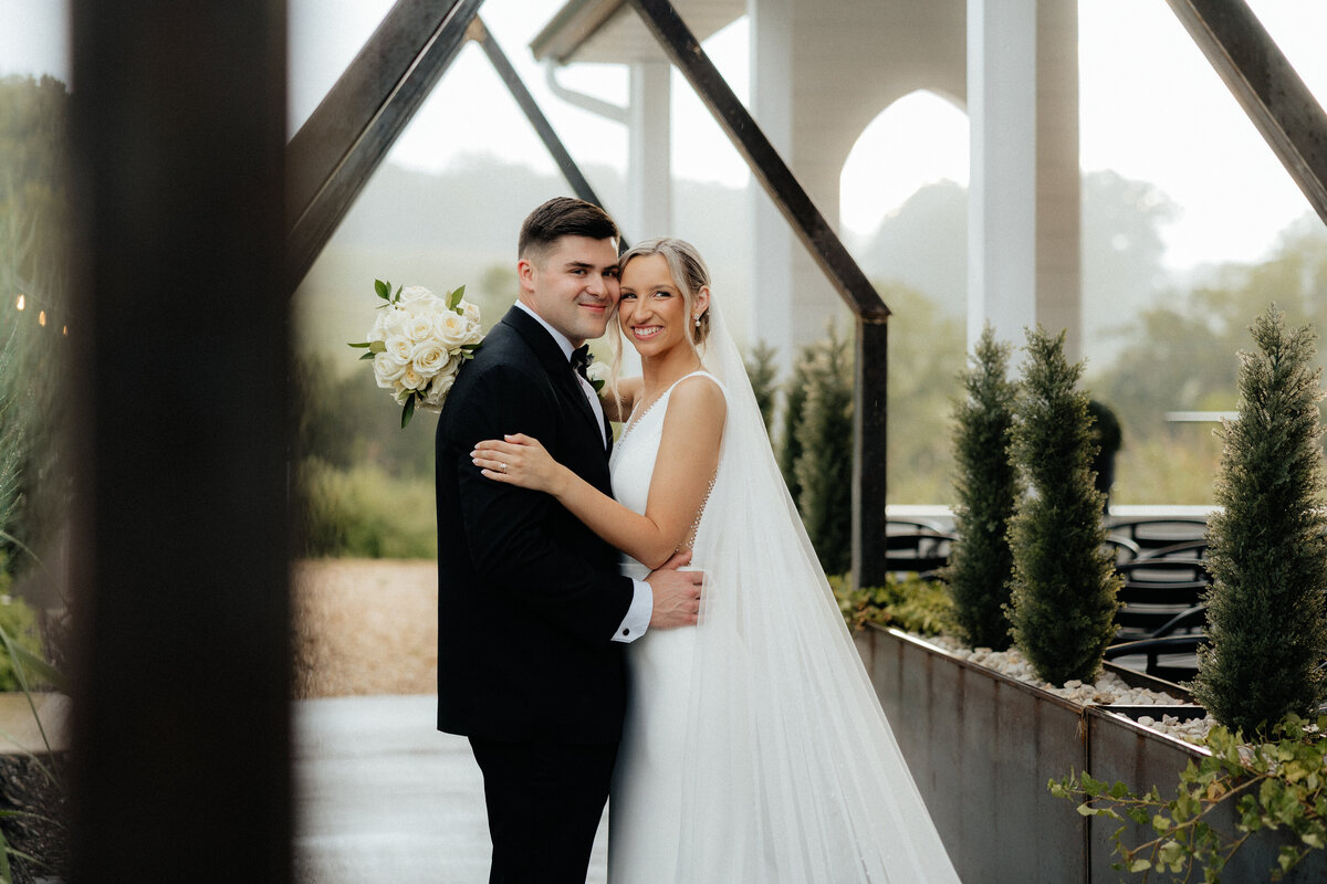 BENEATHTHESPRUCE-SOUTH-DAKOTA-WEDDING-PHOTOGRAPHER-AND-VIDEOGRAPHER-3651