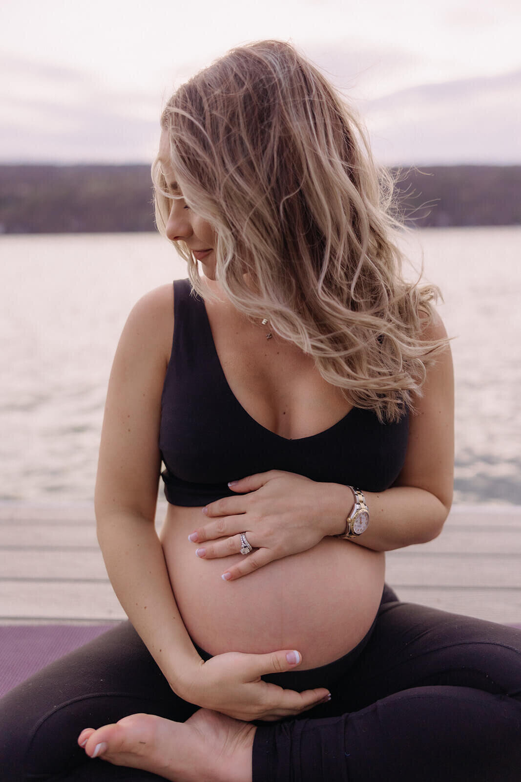 Outdoor maternity session photos in yoga attire