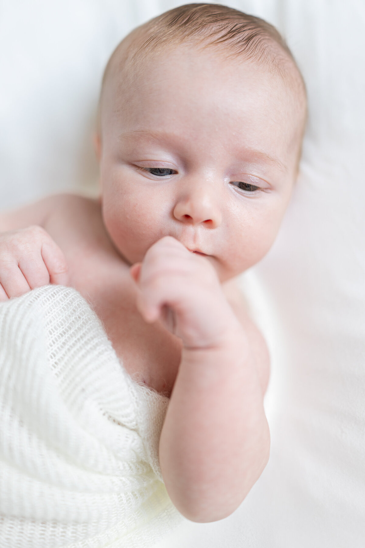 in-home-newborn-session-wallingford-connecticut-19