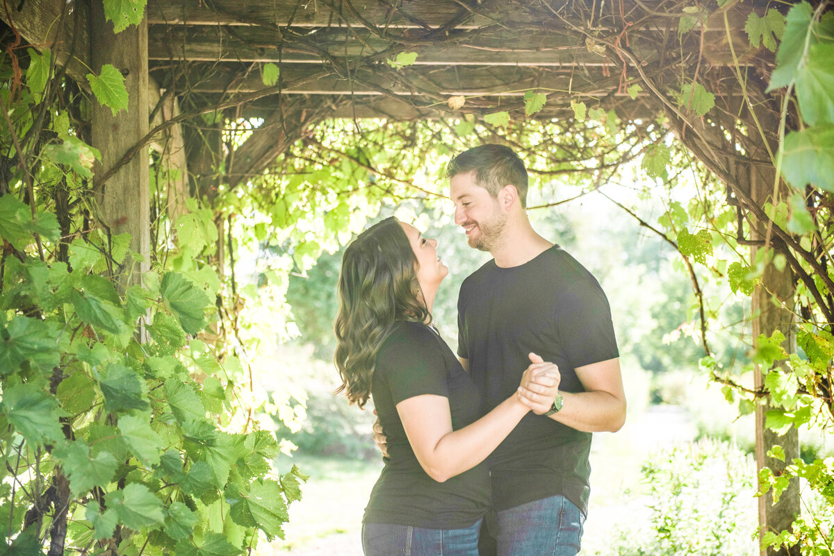 2288-Engagement Photography Nicole Hollenkamp St Cloud MN Central MN