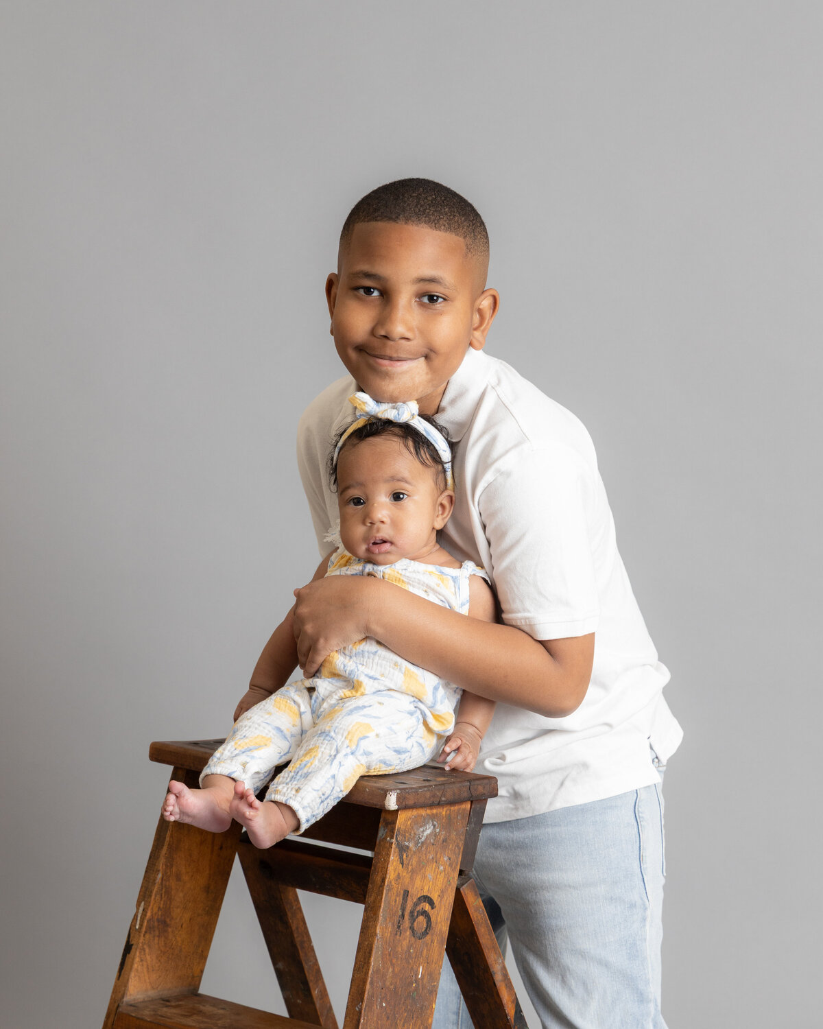 family-portraits-etobicoke-kingsway.jpg