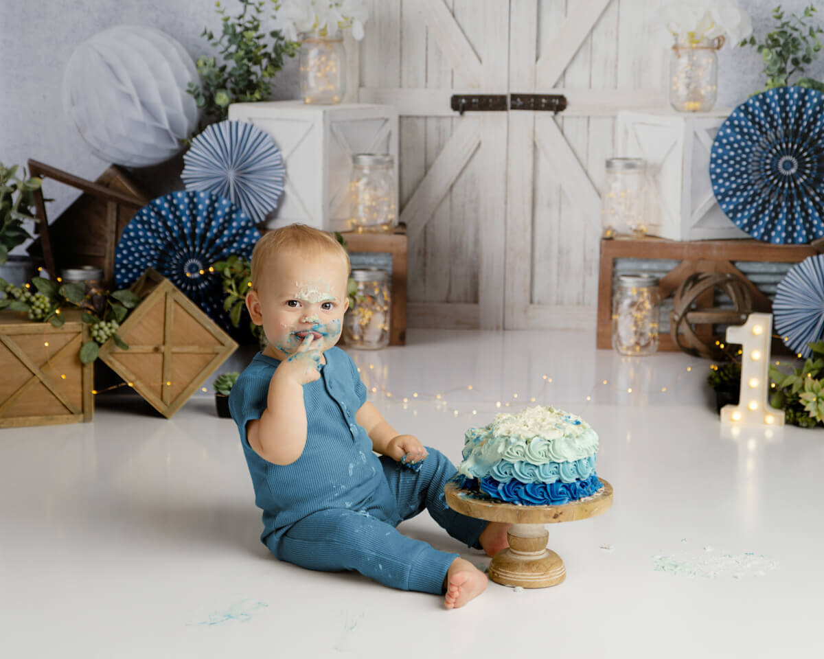 one.year.cake.smash.columbus.baby.photographer.stacey.ash-9