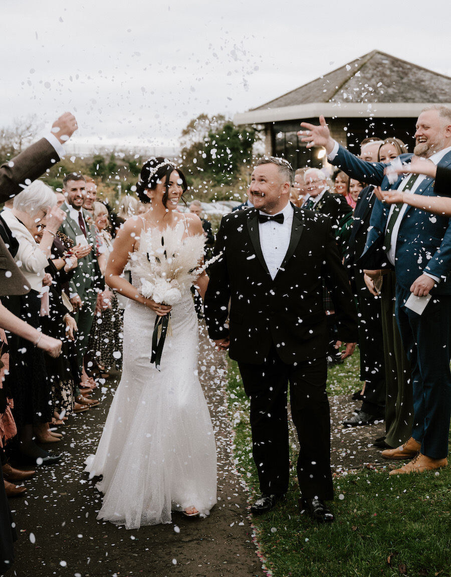 Nicola-Campbell-Timeless-Wedding-Photographer-Scotland-Doubletree-by-Hilton-North-Queensferry-Mr&MrsDavidson-42