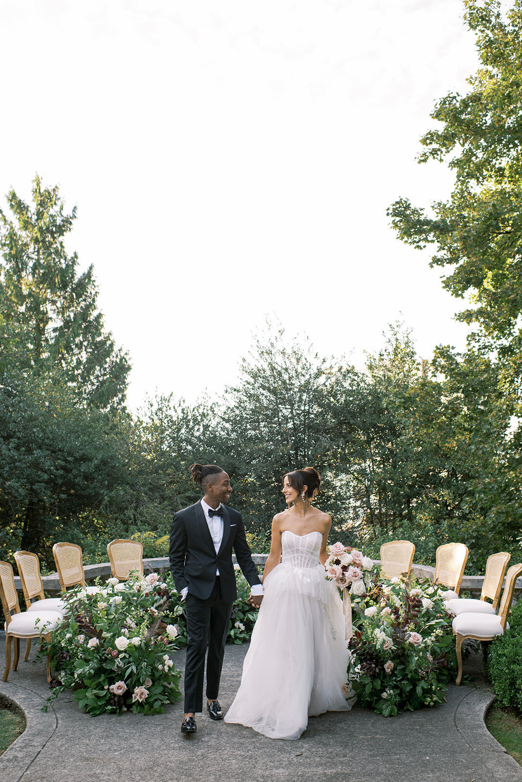 minted-photography-okanagan-kelowna-destination-wedding-photographer-wedding-hycroft-manor-9