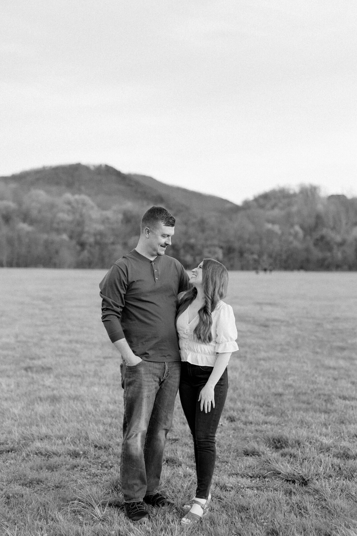 Colorful-Springtime-Greenhill-Park-Roanoke-Engagement-Session-Photography-S-155